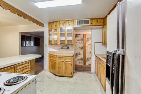 10004 N 16th Dr, Phoenix, AZ 85021 photo 14