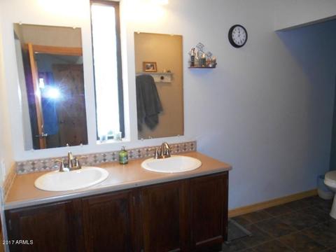 3343 Pine Ridge Dr, Overgaard, AZ 85933 photo 32