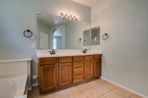 1157 S Nancy Ln, Gilbert, AZ 85296 photo 14
