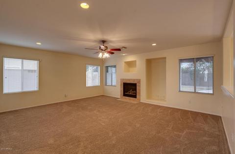 3883 E Indigo Bay Dr, Gilbert, AZ 85234 photo 9