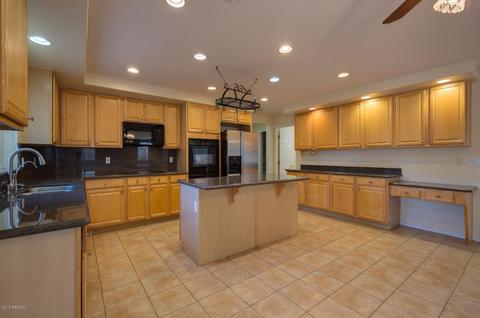 3883 E Indigo Bay Dr, Gilbert, AZ 85234 photo 5