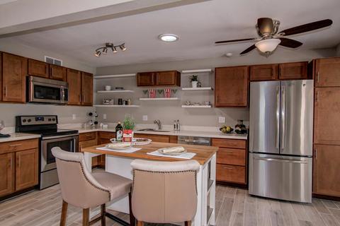 929 S Longwood Loop, Mesa, AZ 85208 photo 2