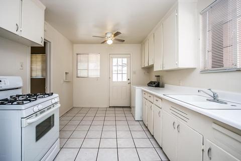 911 E San Juan Ave, Phoenix, AZ 85014 photo 12