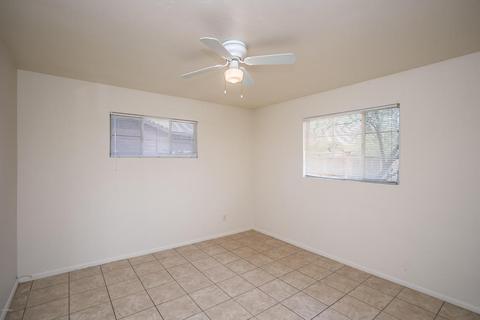 911 E San Juan Ave, Phoenix, AZ 85014 photo 17