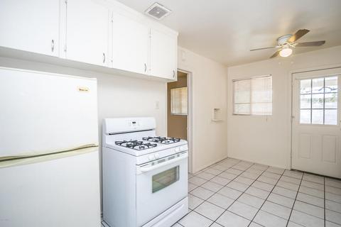 911 E San Juan Ave, Phoenix, AZ 85014 photo 13