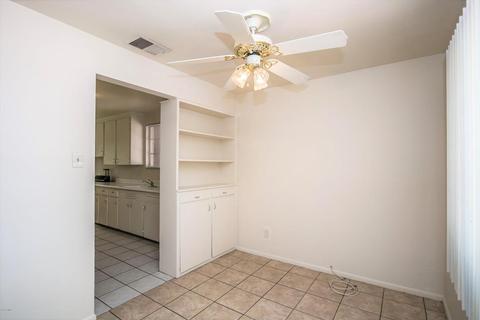 911 E San Juan Ave, Phoenix, AZ 85014 photo 8