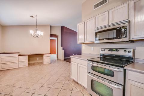 4850 E Abraham Ln, Phoenix, AZ 85054 photo 11
