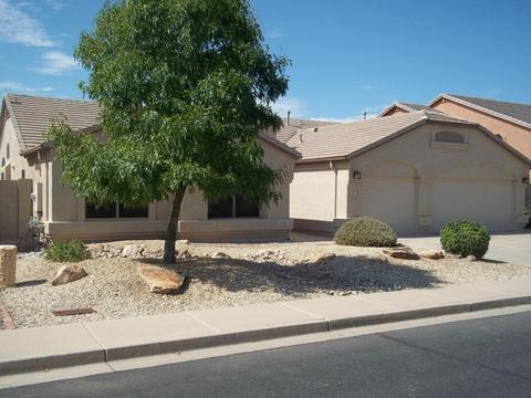 915 E Constitution Dr, Gilbert, AZ 85296 photo 1