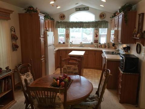 2230 Rodeo Rd, Overgaard, AZ 85933 photo 9
