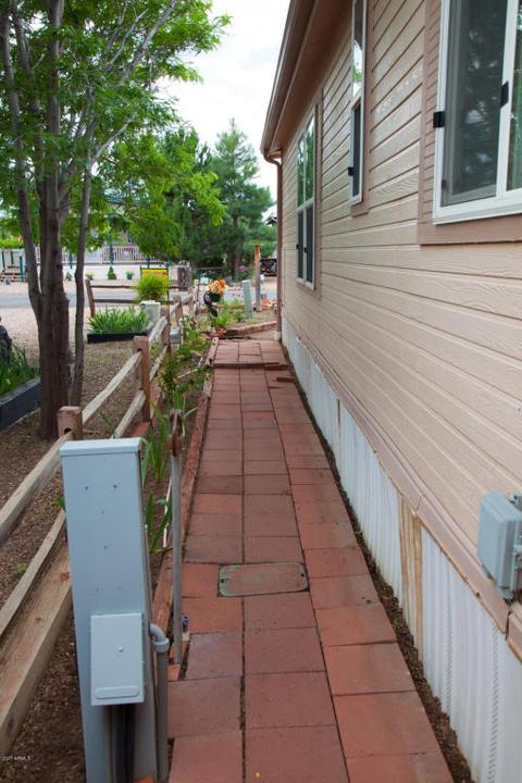 2230 Rodeo Rd, Overgaard, AZ 85933 photo 6