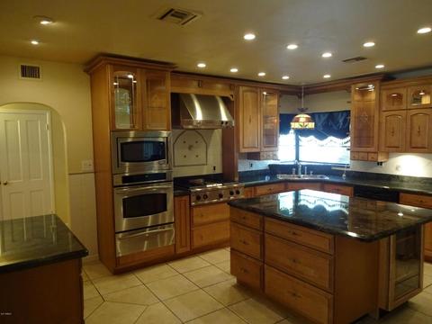 129 E Tuckey Ln, Phoenix, AZ 85012 photo 2