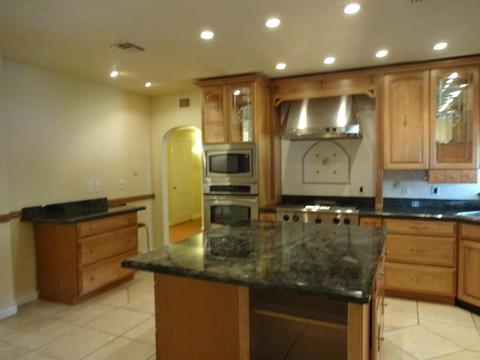 129 E Tuckey Ln, Phoenix, AZ 85012 photo 9