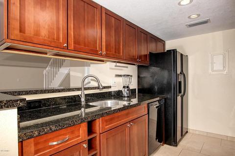 776 Eugie Ave, Phoenix, AZ 85022 photo 9