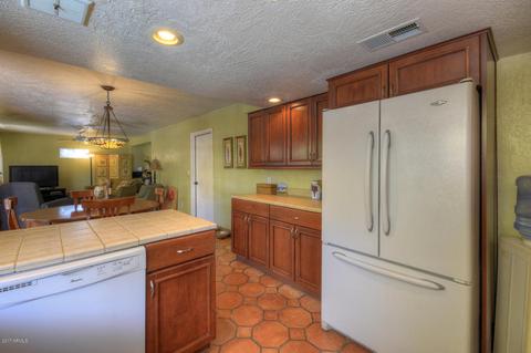 3225 E Yucca St, Phoenix, AZ 85028 photo 8