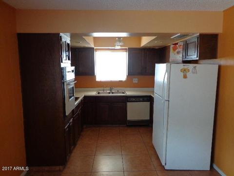 6702 N 41st Dr, Phoenix, AZ 85019 photo 12