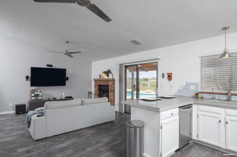 17843 N 35th Pl, Phoenix, AZ 85032 photo 9