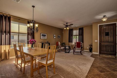 2537 E Lodgepole Dr, Gilbert, AZ 85298 photo 4