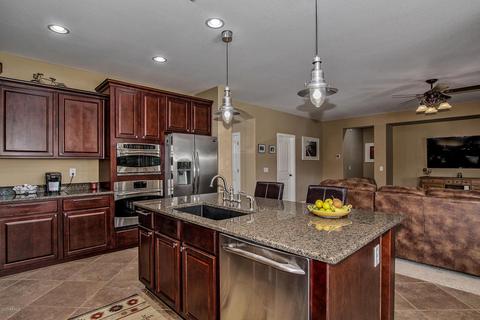 2537 E Lodgepole Dr, Gilbert, AZ 85298 photo 3