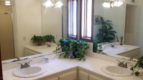 4007 E Garnet Cir, Mesa, AZ 85206 photo 2