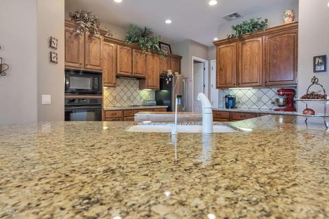 4468 E Carob Dr, Gilbert, AZ 85298 photo 8