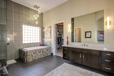 128 E Desert Wind Dr, Phoenix, AZ 85048 photo 23