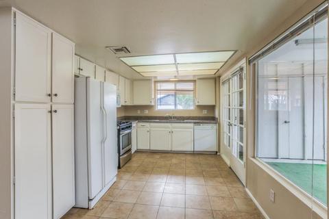 2709 E Corrine Dr, Phoenix, AZ 85032 photo 8