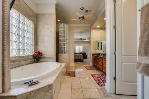 2044 E Vaughn Ave, Gilbert, AZ 85234 photo 17