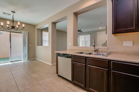 127 E Catclaw St, Gilbert, AZ 85296 photo 8