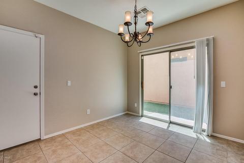 127 E Catclaw St, Gilbert, AZ 85296 photo 4