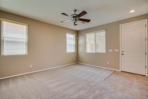 127 E Catclaw St, Gilbert, AZ 85296 photo 3
