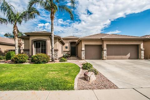 3826 E Meadowview Dr, Gilbert, AZ 85298 photo 1