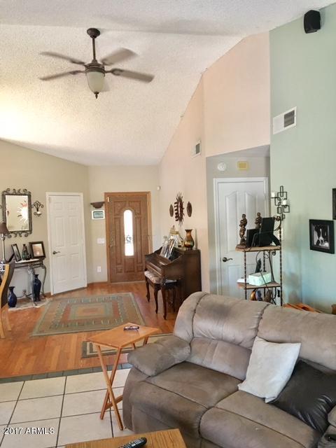 1813 E Aire Libre Ave, Phoenix, AZ 85022 photo 6