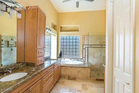 5233 E Hashknife Rd, Phoenix, AZ 85054 photo 14