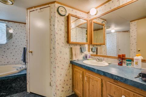 2010 S Mariposa Rd, Apache Junction, AZ 85119 photo 18
