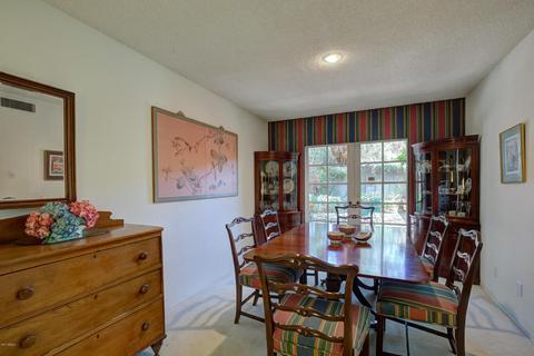 134 Echo Ln, Phoenix, AZ 85020 photo 8