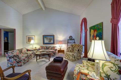 134 Echo Ln, Phoenix, AZ 85020 photo 7