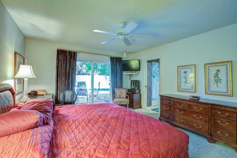 134 Echo Ln, Phoenix, AZ 85020 photo 17