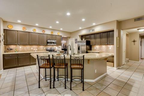 265 S Yale Ct, Gilbert, AZ 85296 photo 4