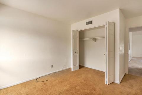 1616 E Diamond Dr, Tempe, AZ 85283 photo 14
