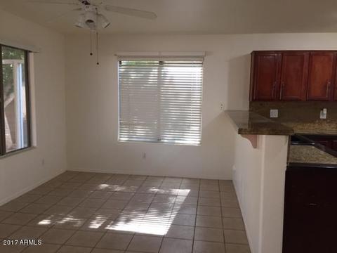 4715 E Lavender Ln, Phoenix, AZ 85044 photo 4