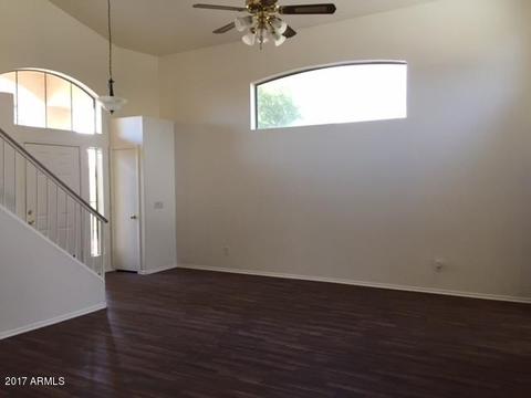4715 E Lavender Ln, Phoenix, AZ 85044 photo 2