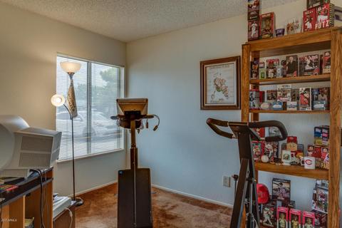 2470 W Winchcomb Dr, Phoenix, AZ 85023 photo 12