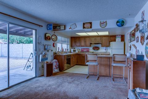 2470 W Winchcomb Dr, Phoenix, AZ 85023 photo 7