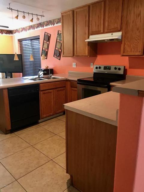 2924 E Mobile Ln, Phoenix, AZ 85040 photo 8