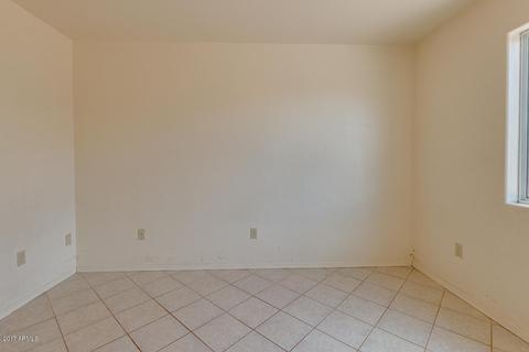 147 S Main Dr, Apache Junction, AZ 85120 photo 17