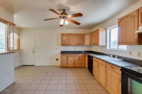 147 S Main Dr, Apache Junction, AZ 85120 photo 4