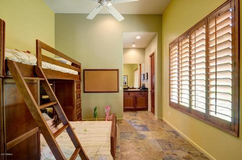 3530 E Robin Ln, Phoenix, AZ 85050 photo 29