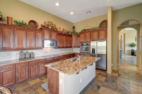 3530 E Robin Ln, Phoenix, AZ 85050 photo 19