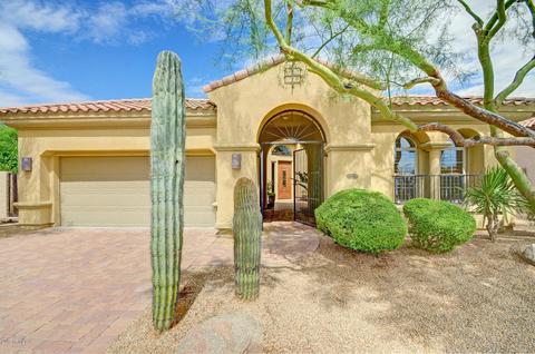 3530 E Robin Ln, Phoenix, AZ 85050 photo 1