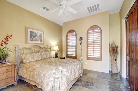3530 E Robin Ln, Phoenix, AZ 85050 photo 31